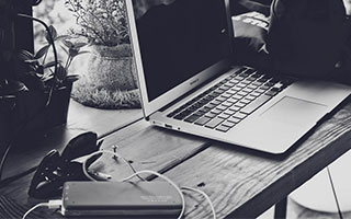 QQ中Q币怎么使用